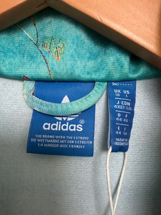 Adidas Floralina Farm Rio Firebird Jacket  - L - NWT - Picture 5 of 7